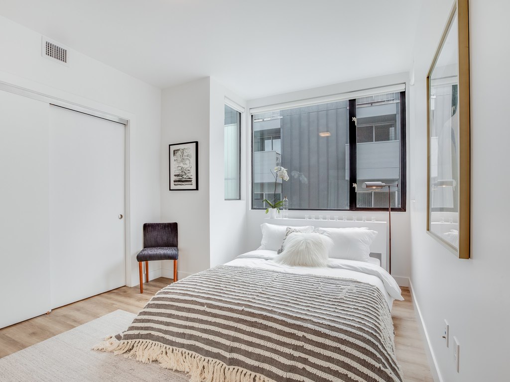 San Francisco Apartment Rentals | The Mariposa | Home